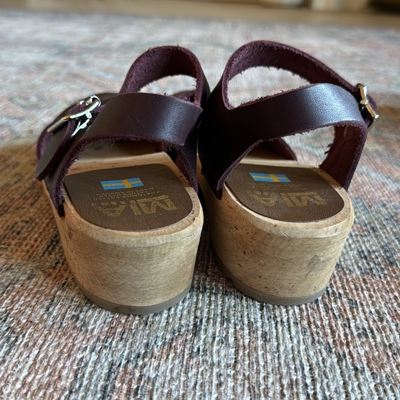 MIA Women's Namby Ankle-Strap Sandal Clog - Picture 7 of 9